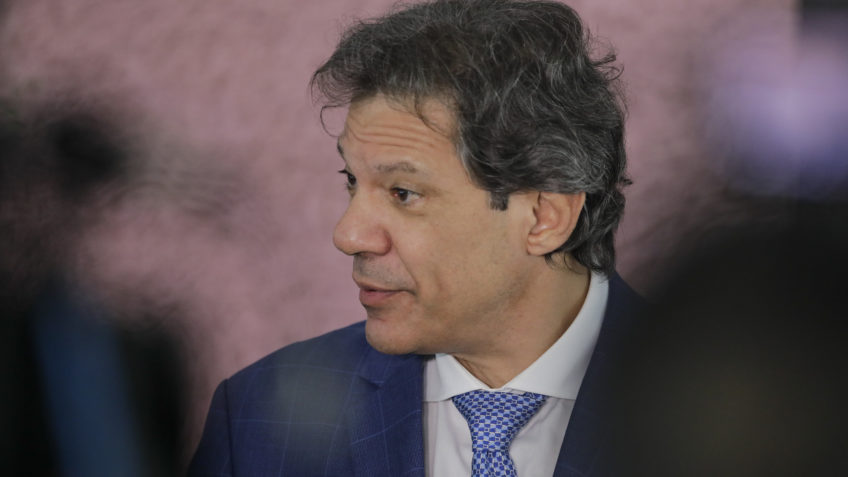 Haddad diz que errou ao afirmar que dólar a R$ 5,70 estava caro