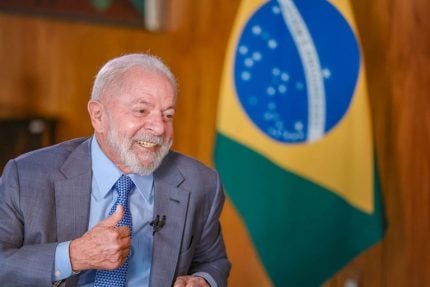 Lula critica prefeitos que não matriculam filhos em escolas públicas