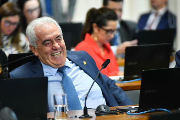 Otto Alencar assume CCJ do Senado e marca sessões às 9h: “Sou cedeiro”