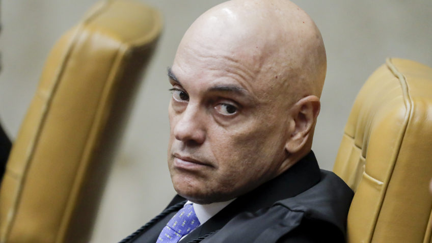 Moraes nega pedido de Bolsonaro por mais tempo para a defesa