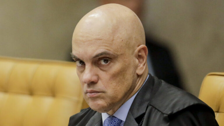 Moraes dá 48h para Rumble indicar representante legal no Brasil