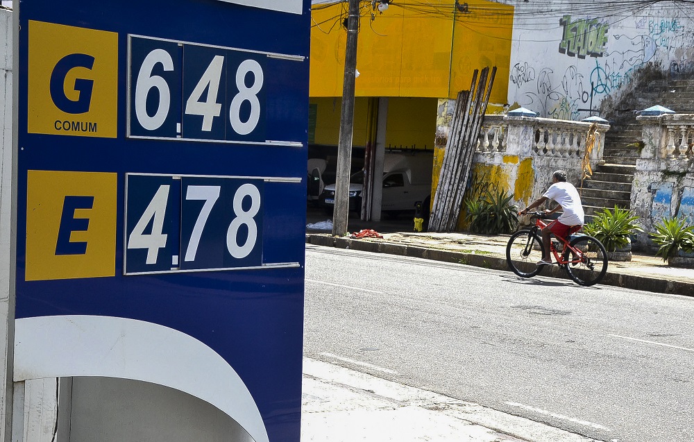 Combustíveis sobem além do previsto após reajuste do ICMS e alta do diesel pela Petrobras