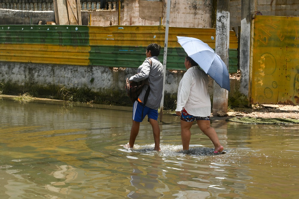 Chuvas na Grande Recife geram deslizamentos de terra, causam seis mortes e mantém região em alerta máximo