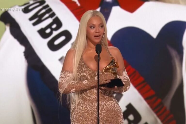 Beyoncé faz história e vence Grammy de Melhor Álbum Country