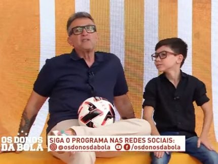 Bernardo, o “Mini Neto”, impressiona ao imitar o apresentador durante “Os Donos da Bola”