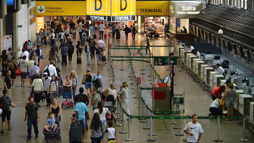 Aeroportos brasileiros batem recorde de passageiros em janeiro