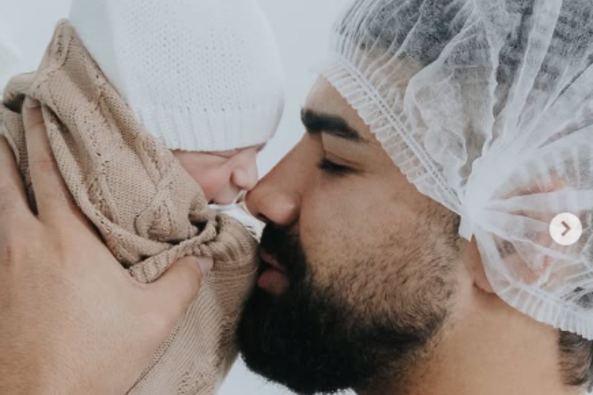 Dilsinho anuncia nascimento do segundo filho