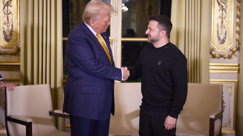 Zelensky quer “paz”, diz Trump após telefonar ao líder ucraniano