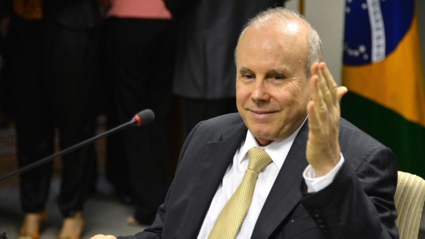 Justiça encerra ação contra Guido Mantega na Zelotes