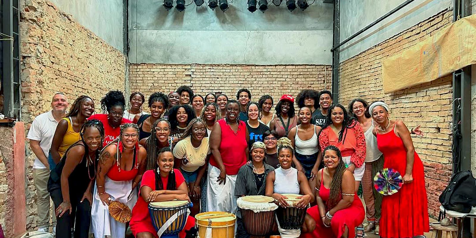 Ilú Oba de Min abre carnaval de rua de SP nesta sexta-feira