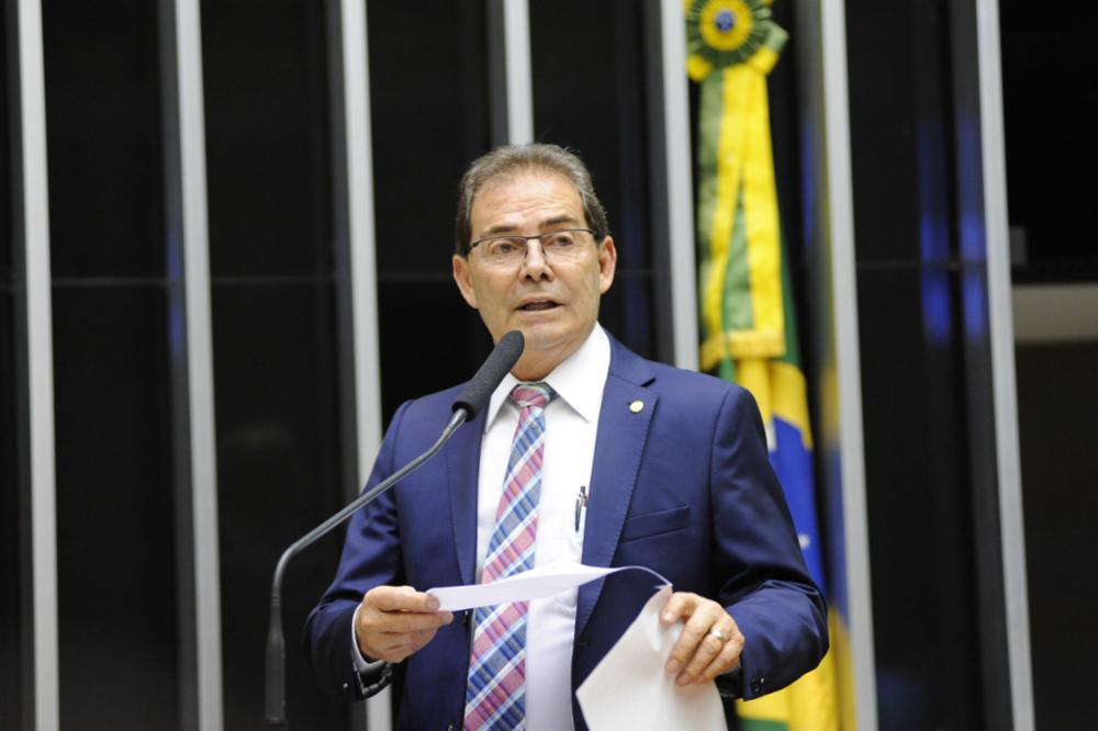 Projeto de Lei quer impedir entrada de estrangeiros contrários a autoridades no Brasil