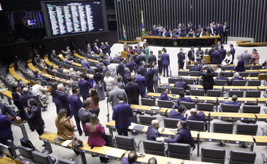 Câmara aprova antecipação de precatórios no Rio Grande do Sul