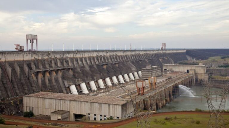 Proposta para sanar deficit em Itaipu chega a Casa Civil