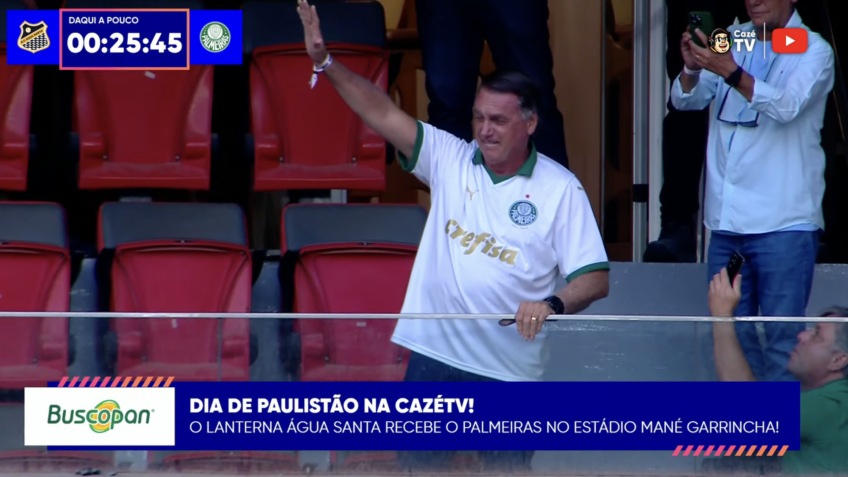 Bolsonaro assiste jogo de Água Santa e Palmeiras em Brasília