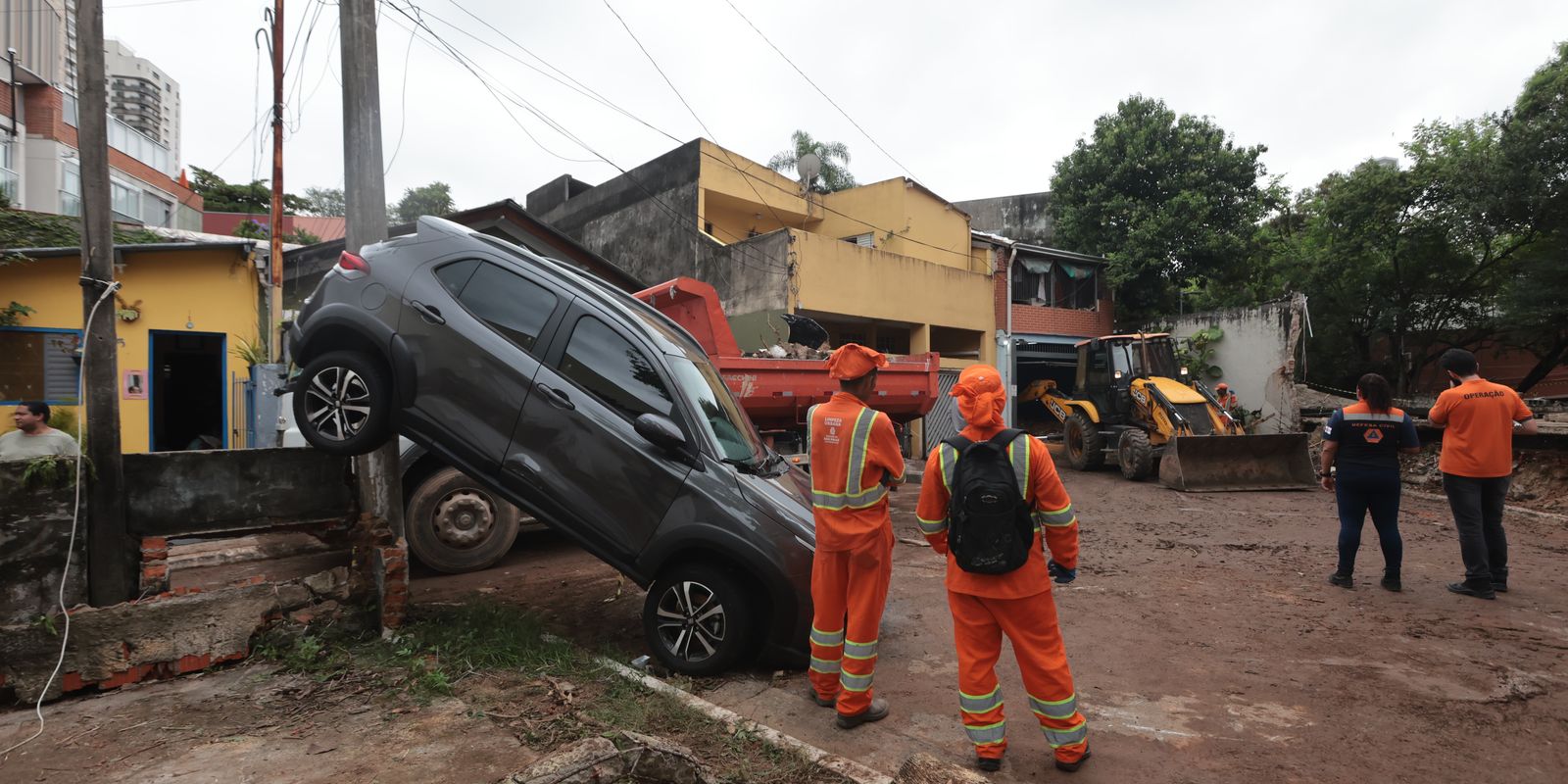 SP: municípios mais atingidos por chuvas discutem planos de drenagem