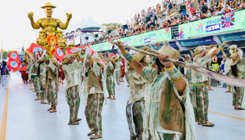 Prefeito de Cariacica corta verbas para escola de samba após desfile polêmico homenageando MST