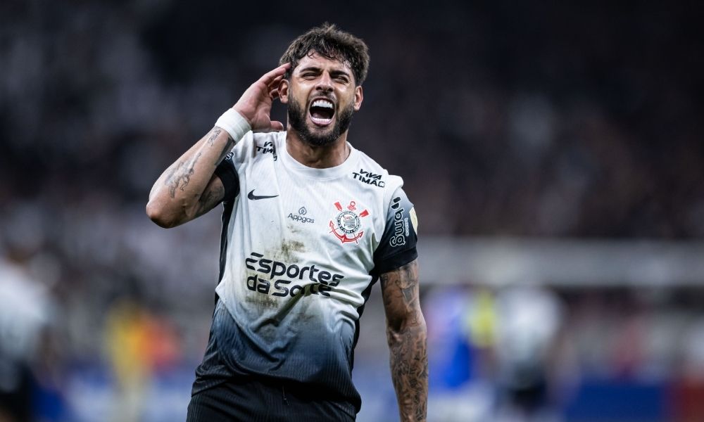 Corinthians sofre, mas Yuri Alberto marca no final e garante classificação na Libertadores