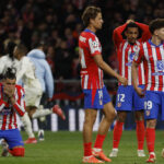 Presidente do Atlético de Madrid critica Courtois em polêmica sobre pênalti anulado