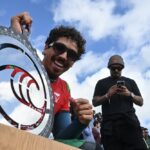 Yago Dora bate Ítalo Ferreira e vence etapa do Mundial de Surfe em Peniche