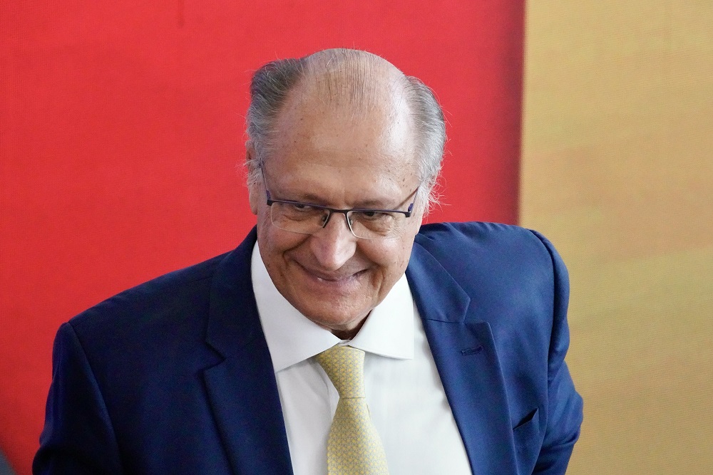 ‘O Brasil não é problema’, diz Alckmin sobre tarifas comerciais de Trump