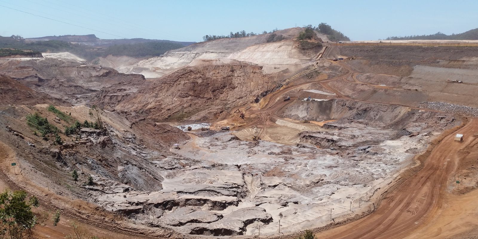 Nova ação contra Samarco, Vale e BHP é ajuizada por 21 municípios