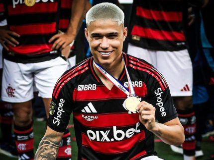 Luiz Araújo dá entrevista após título do Cariocão e confusões em final: “Não sou moleque”