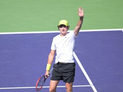 João Fonseca vence rival na estreia do Aberto de Miami; Próximo adversário é francês