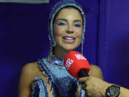 GKay se diverte no Carnaval, mas admite que não sabe sambar: “Eu finjo que sei”