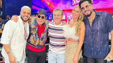 Latino agita o “Domingão com Huck” com sucessos e lançamento de nova música