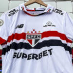 São Paulo negocia extensão de patrocínio com Superbet até 2030