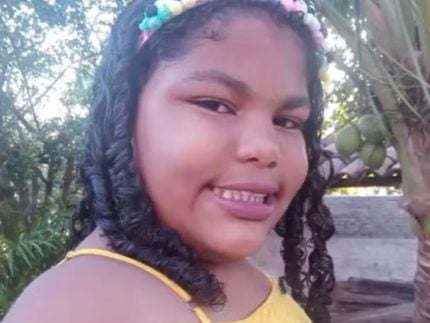 Família recebe ataques após morte de menina que inalou desodorante no PE