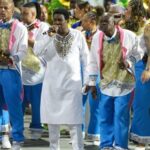 Beija-flor vence e leva o 15º título do Carnaval do Rio