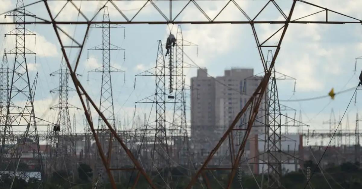 Projeto propõe levar energia elétrica a todas as escolas públicas