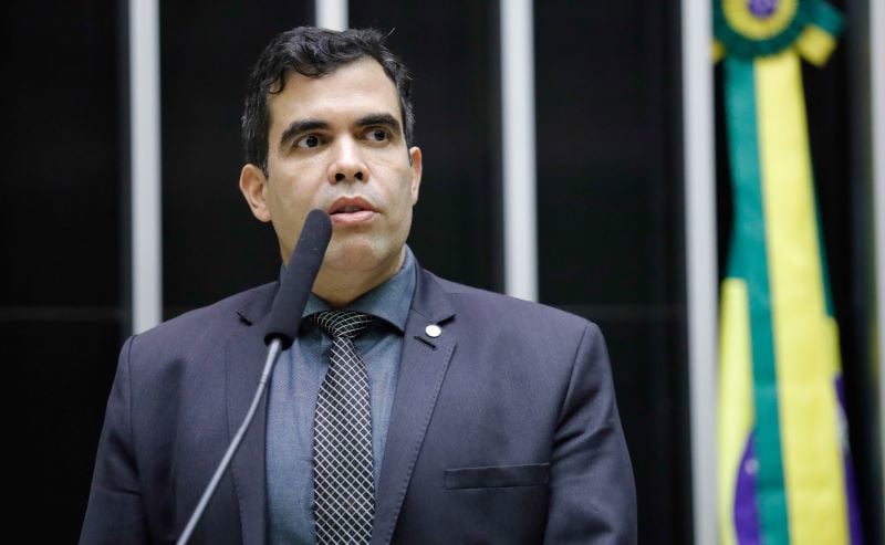 Projeto na Câmara propõe fundo nacional para manutenção de obras