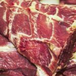 Exportações brasileiras de carne bovina recuam 6% em fevereiro