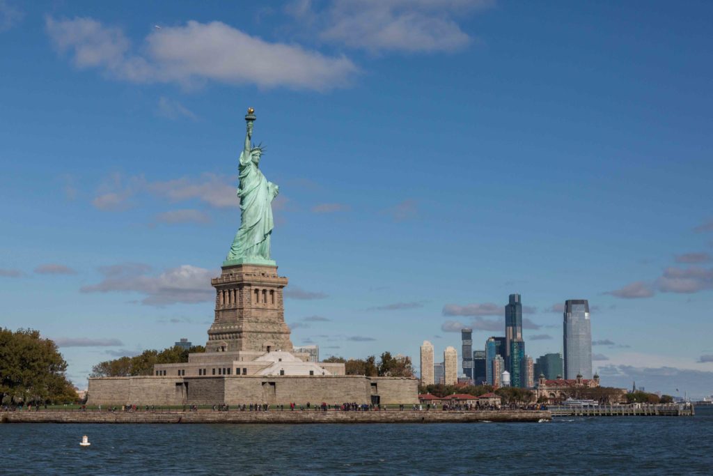 Eurodeputado sugere retorno da Estátua da Liberdade à França