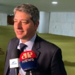 Carlos Portinho diz ver com estranhamento resposta da PGR sobre Bolsonaro