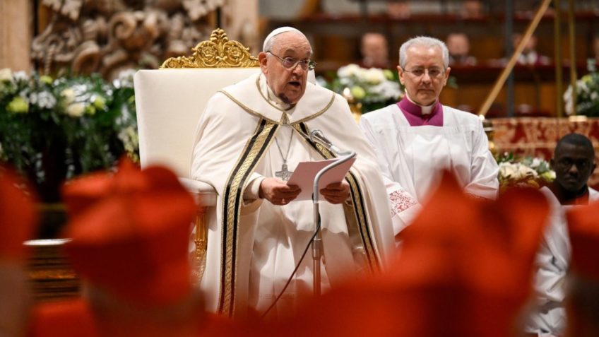 Papa Francisco comemora 12 anos de pontificado em hospital