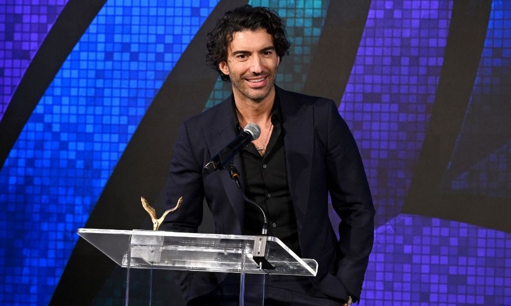 Justin Baldoni processa ex-publicitária por vazamento de informações confidenciais e violação de contrato