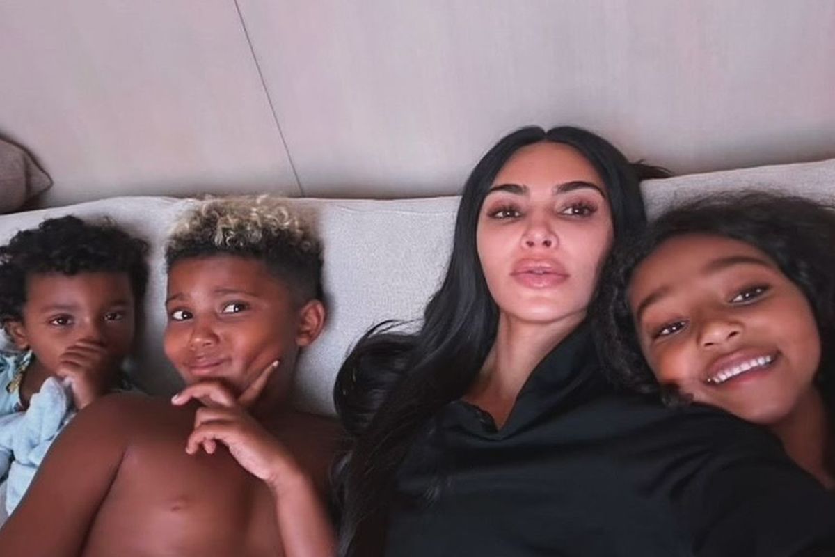 Kardashian quer a guarda exclusiva dos filhos