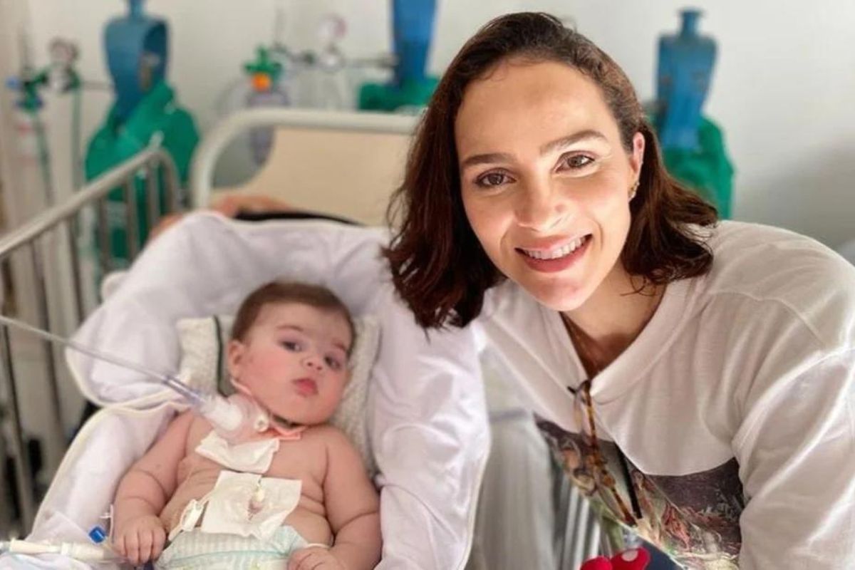 Maria Guilhermina, filha de Juliano Cazarré, é internada