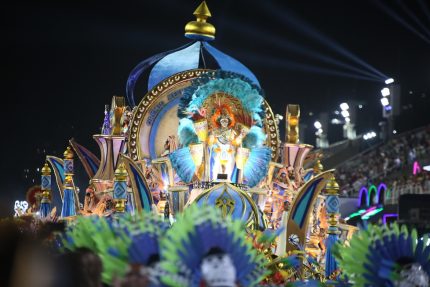 Acadêmicos de Niterói conquista título da Série Ouro e irá ao Grupo Especial pela 1ª vez