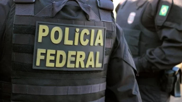 PF prende 23 em operação contra tráfico internacional com veleiros