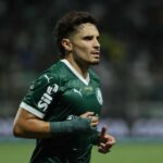 Palmeiras vence São Paulo com pênalti polêmico e vai à final do Paulista pelo sexto ano seguido 