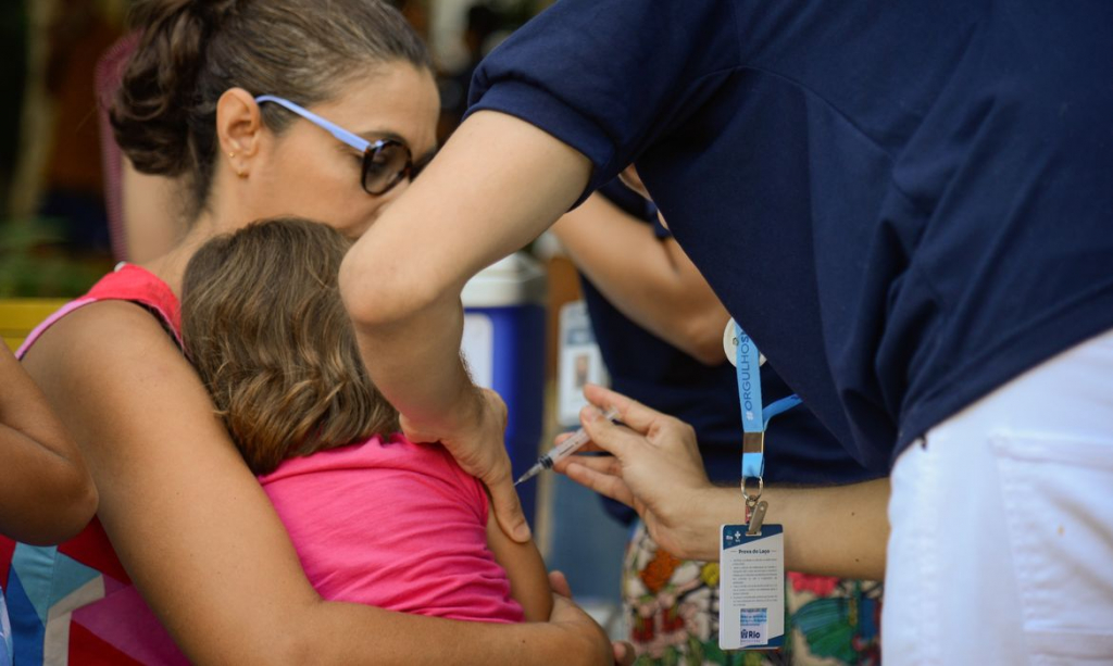 Campanha nacional de vacinação contra a gripe começa em 7 de abril