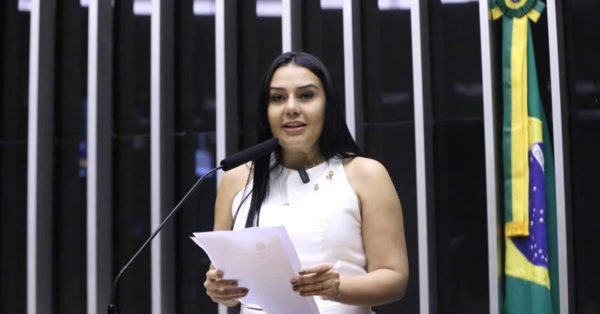 Comissão aprova uso do Funpen para gratificação a professores