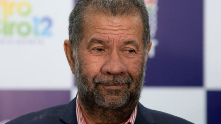 Lupi irá ao Planalto para pedir demissão a Lula