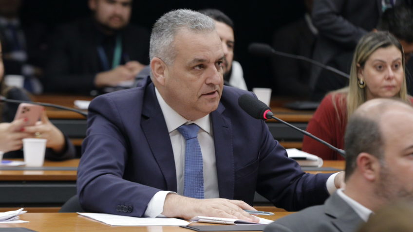 Relator apoia recurso do PL que anula ação contra Ramagem