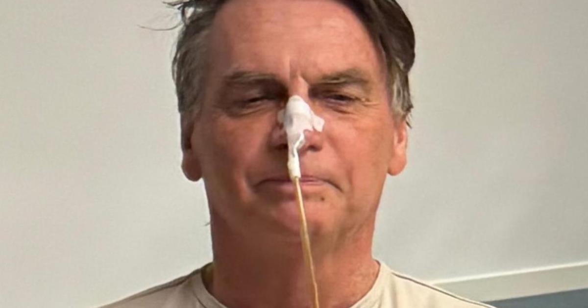 Bolsonaro deixa UTI depois de 17 da cirurgia