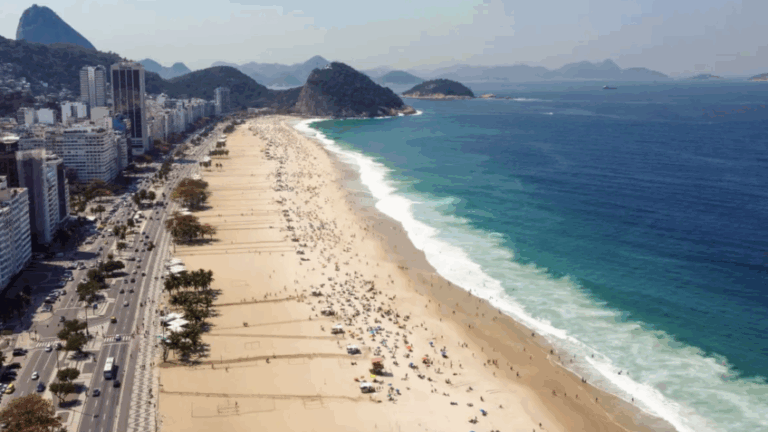 Mercados de Copacabana projetam alta de 30% nas vendas com show de Gaga